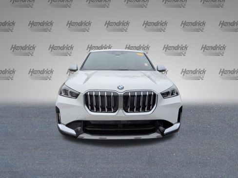 Certified 2023 BMW X1 xDrive28i w/ Convenience Package image 5