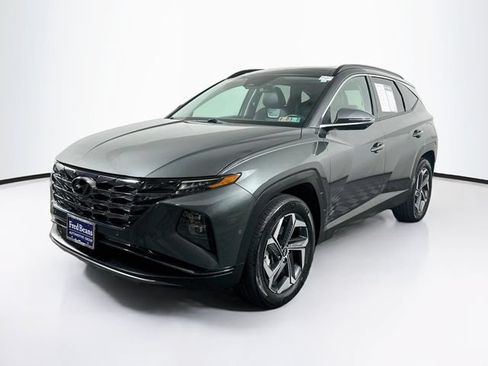 Certified 2023 Hyundai Tucson Limited AWD/4WD image 3