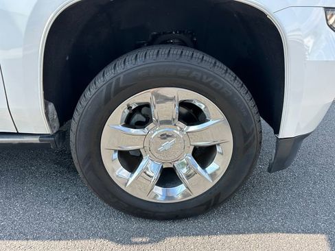 Used 2018 Chevrolet Tahoe Premier w/ Max Trailering Package RWD image 36