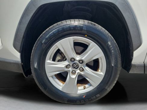 Used 2020 Toyota RAV4 XLE w/ Convenience Package AWD/4WD image 26