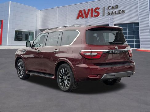 Used 2023 Nissan Armada Platinum w/ Captain's Chairs Package image 3