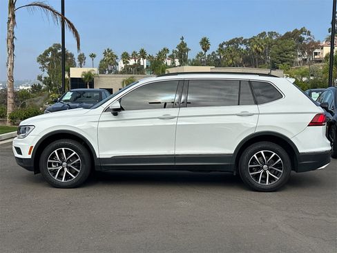 Used 2021 Volkswagen Tiguan SEL image 6