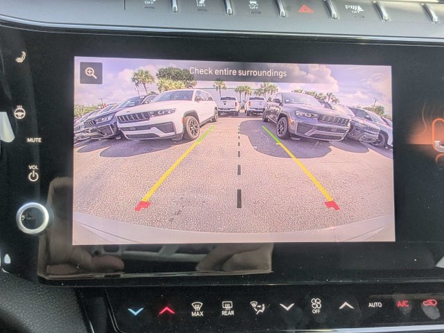 New 2027 Jeep Grand Cherokee Altitude AWD/4WD image 20