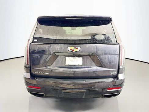 Used 2025 Cadillac Escalade ESV Sport Platinum AWD/4WD image 6