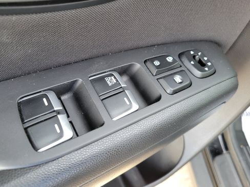 Used 2017 Kia Soul w/ Convenience Package FWD image 19