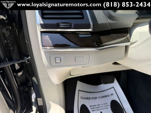 Used 2019 Volvo XC90 T6 Momentum w/ Advanced Package AWD/4WD image 26