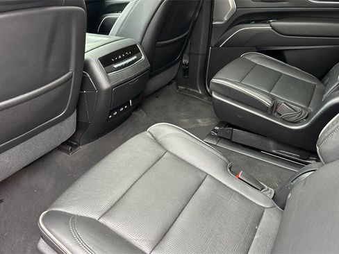 Used 2021 Cadillac Escalade Sport w/ Driver Assist Tech Package image 12