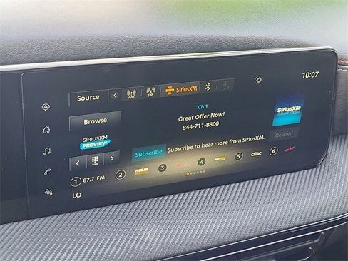 Certified 2025 Nissan Kicks SR image 23