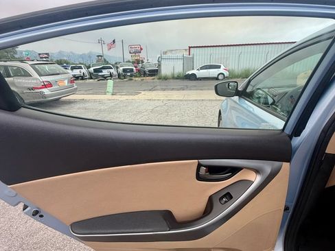 Used 2013 Hyundai Elantra GLS w/ Preferred Pkg FWD image 21