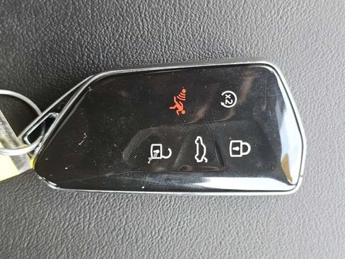 Used 2026 Volkswagen Atlas SE FWD image 29