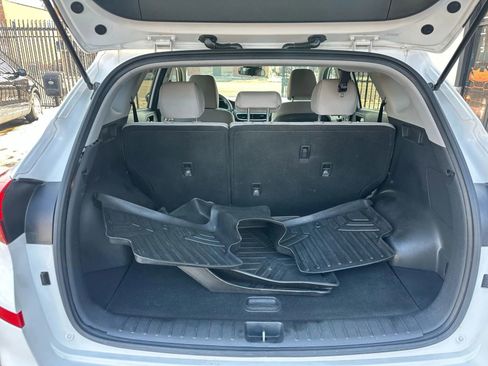Used 2019 Hyundai Tucson SE image 7