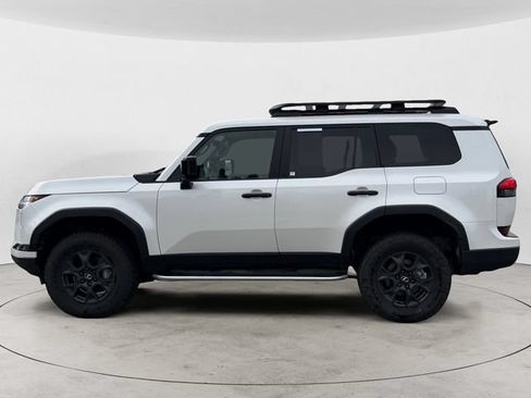 Certified 2025 Lexus GX 550 AWD/4WD image 8