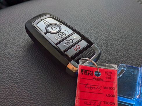 New 2026 Ford F250 Lariat w/ Tremor Off-Road Package image 47