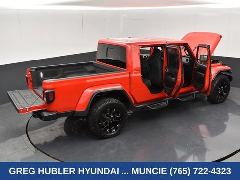 Used 2025 Jeep Gladiator Sport AWD/4WD image 36