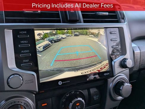 Used 2020 Toyota 4Runner SR5 Premium w/ Moonroof Package AWD/4WD image 23