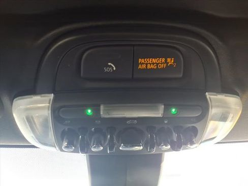 Used 2019 MINI Cooper S w/ Signature Upholstery Package image 23