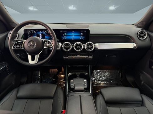 Used 2023 Mercedes-Benz GLB 250 GLB 250 image 14