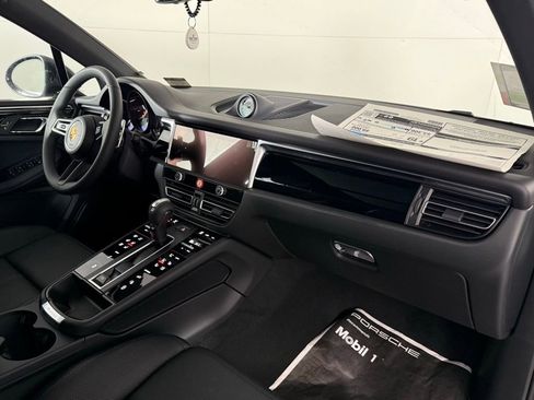 New 2026 Porsche Macan S image 20
