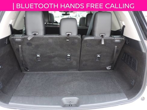 Used 2025 Nissan Pathfinder Platinum w/ Cargo Package FWD image 12