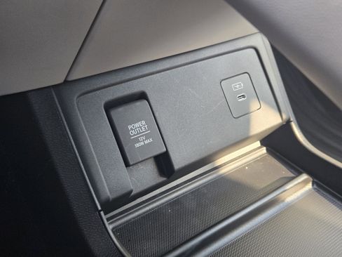 Certified 2025 Acura RDX SH-AWD w/ Advance Package image 27