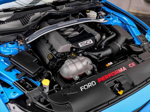 Used 2017 Ford Mustang GT image 45