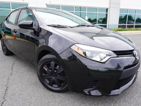 Used 2014 Toyota Corolla L FWD image 1