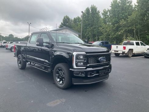 New 2026 Ford F250 XL w/ STX Appearance Package AWD/4WD image 3