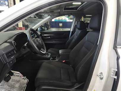 Used 2025 Honda CR-V EX