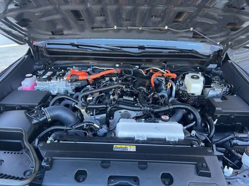 Used 2025 Toyota Tacoma TRD Sport image 43