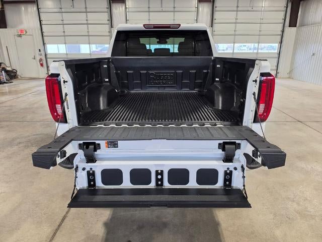 Used 2025 GMC Sierra 1500 SLT AWD/4WD image 11