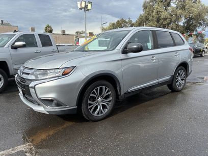 Used 2018 Mitsubishi Outlander ES