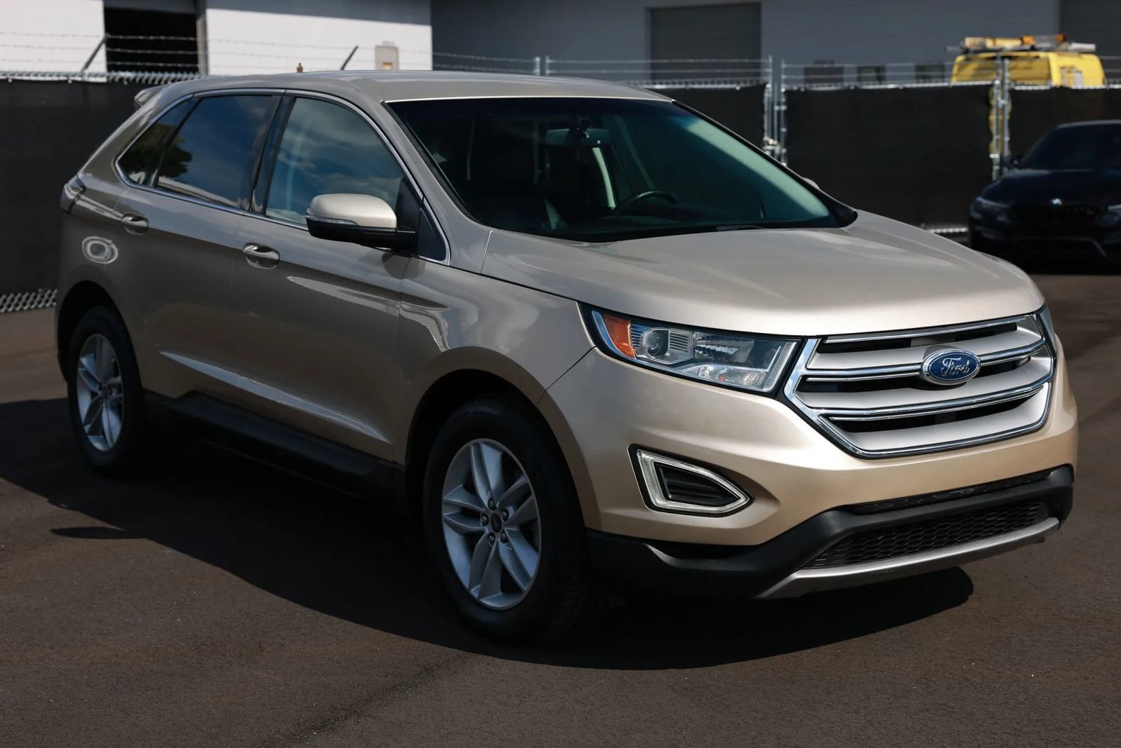 Used 2018 Ford Edge SEL w/ Equipment Group 201A FWD image 8