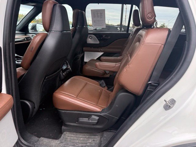 Used 2020 Lincoln Aviator Reserve w/ Equipment Group 202A AWD/4WD image 15