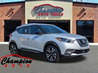 Used 2020 Nissan Kicks SR video 1
