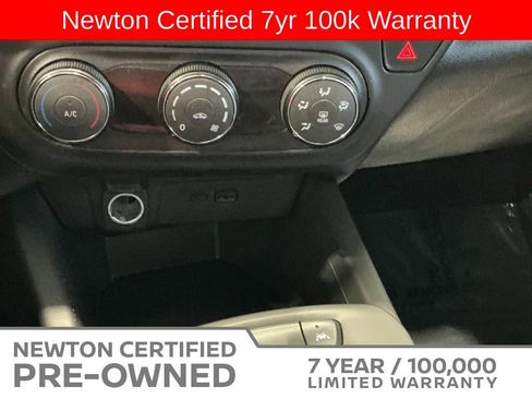 Used 2025 Chevrolet Trax LS FWD image 22