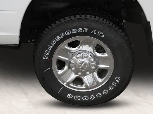 New 2026 RAM 2500 Tradesman w/ Chrome Appearance Group AWD/4WD image 9