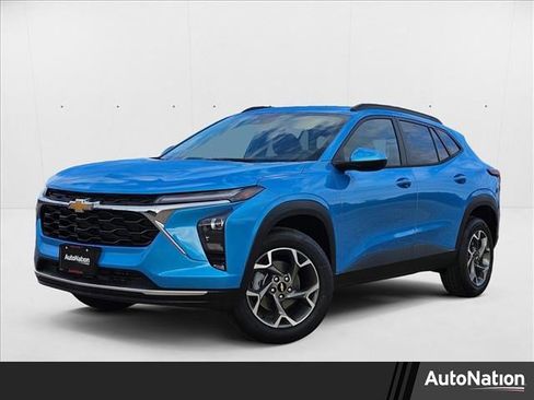 New 2026 Chevrolet Trax LT w/ Driver Confidence Package image 1