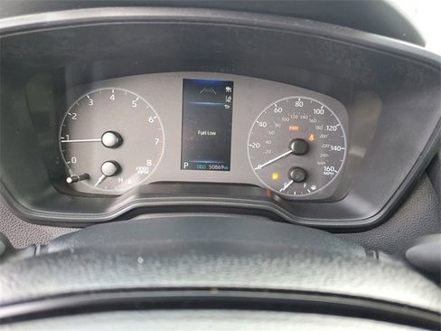 Used 2024 Toyota Corolla LE image 25