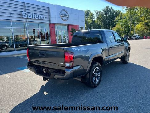 Used 2019 Toyota Tacoma TRD Sport w/ Technology Package AWD/4WD image 7