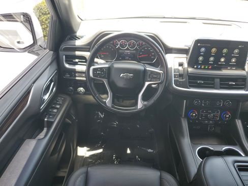 Used 2021 Chevrolet Tahoe Z71 w/ Rear Media and Nav Package AWD/4WD image 16