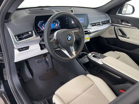 New 2026 BMW X2 xDrive28i image 7