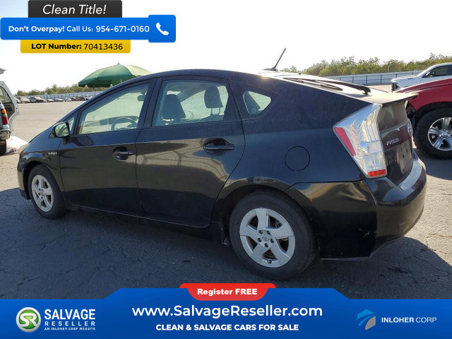 Used 2011 Toyota Prius Three w/ Navigation Pkg FWD image 3