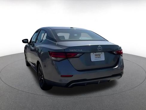 Used 2025 Nissan Sentra SV FWD image 11