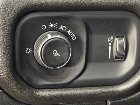 Used 2024 RAM 1500 Tradesman AWD/4WD image 41