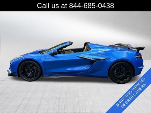 Used 2024 Chevrolet Corvette Z06 w/ Z07 Performance Package RWD image 4