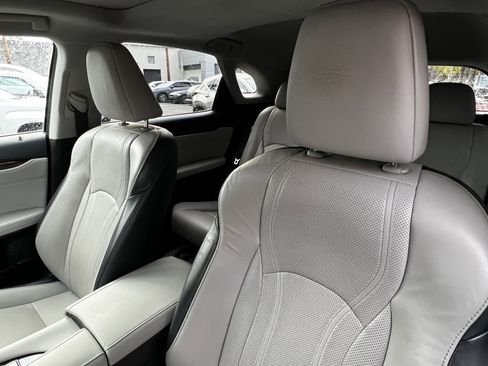 Used 2019 Lexus RX 350 FWD w/ Navigation Package image 18