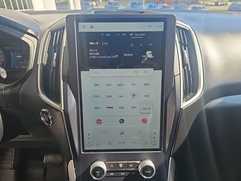 Used 2023 Ford Edge SEL w/ Convenience Package AWD/4WD image 15