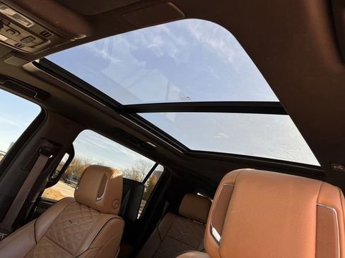 Used 2021 Cadillac Escalade ESV Premium Luxury w/ Driver Assist Tech Package image 24