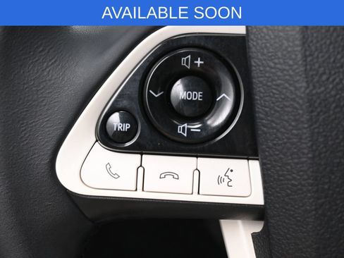 Used 2018 Toyota Prius Four w/ Advanced Technology Package FWD image 16