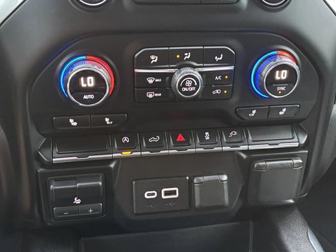 Used 2019 Chevrolet Silverado 1500 RST w/ All-Star Edition AWD/4WD image 24